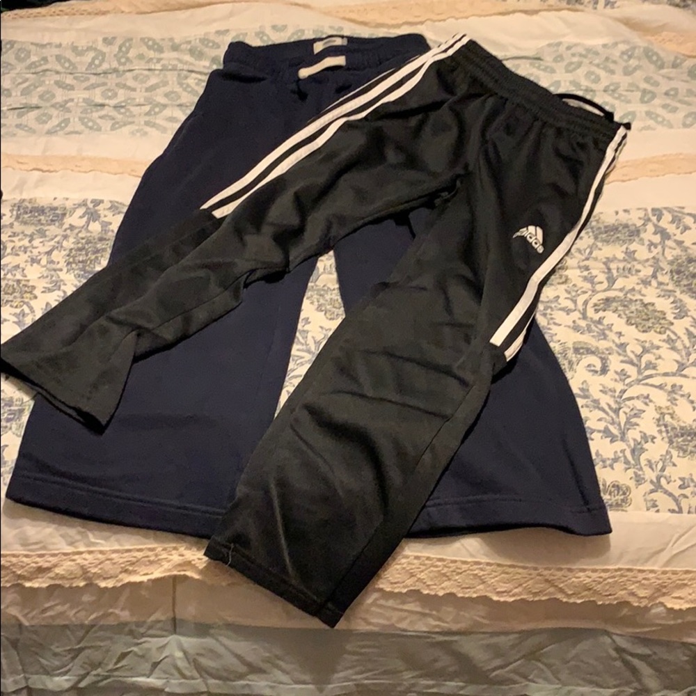 2 pair of boys size 8 jogger pants
